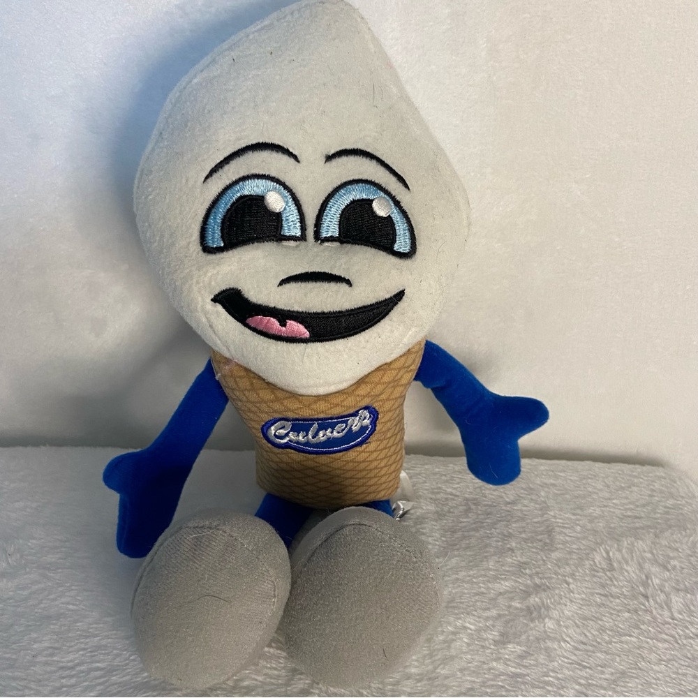 Culver's SCOOPIE 10" Plush Ice Cream Frozen Custard Plush Mascot 2016
